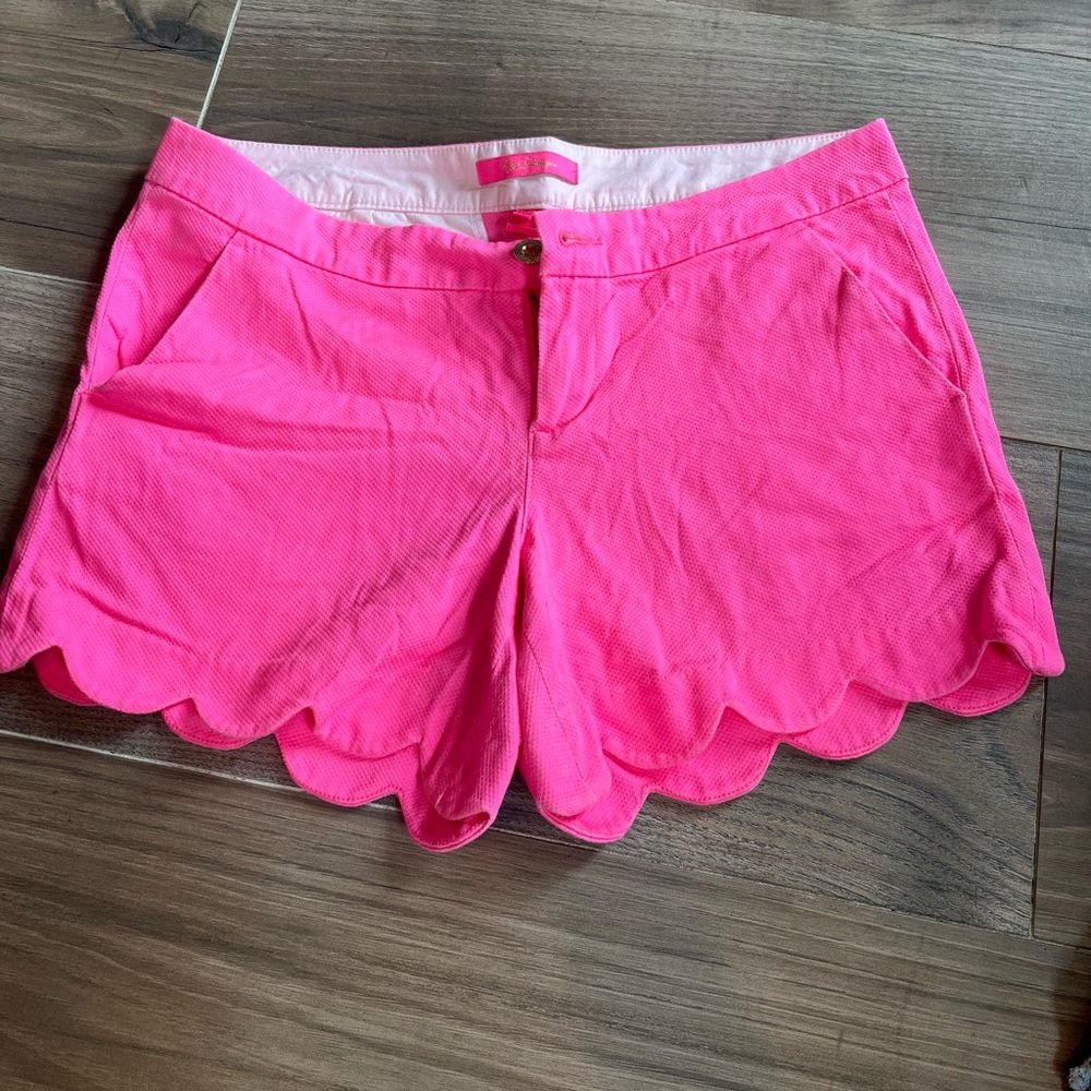 Lily Pulitzer hot pink size 6 shorts.